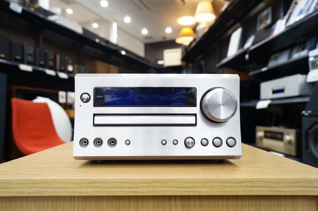 ONKYO  CR-D2LTD CDコンポ　デジタルアンプ