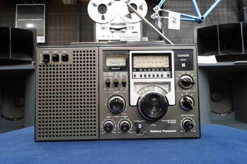 春の新作 National/Panasonic クーガー2200 BCLラジオ ジャンク